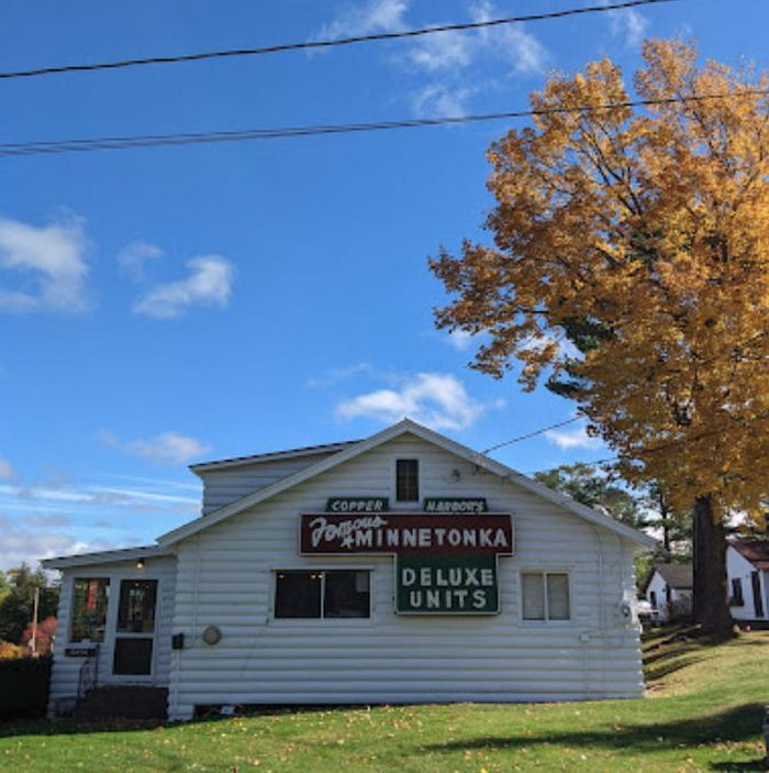 Minnetonka Resort - From Web Listing (newer photo)